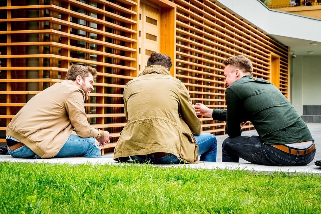 bocconi italija upis studije stipendije via academica