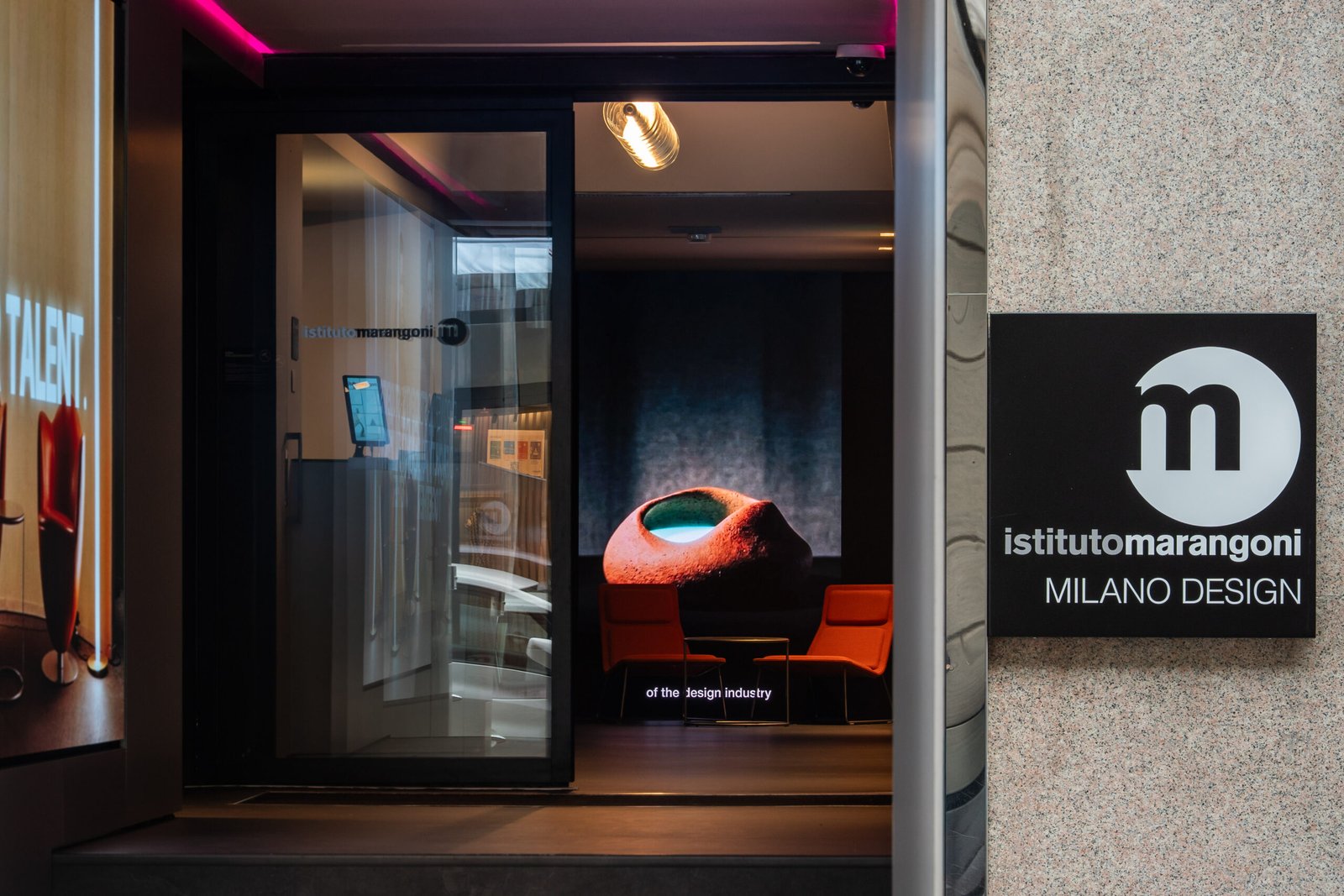 Istituto Marangoni Via Academica main entrance